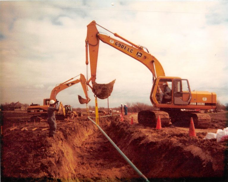 Ground Digging For Pipeline Construction - Bobcat Contracting