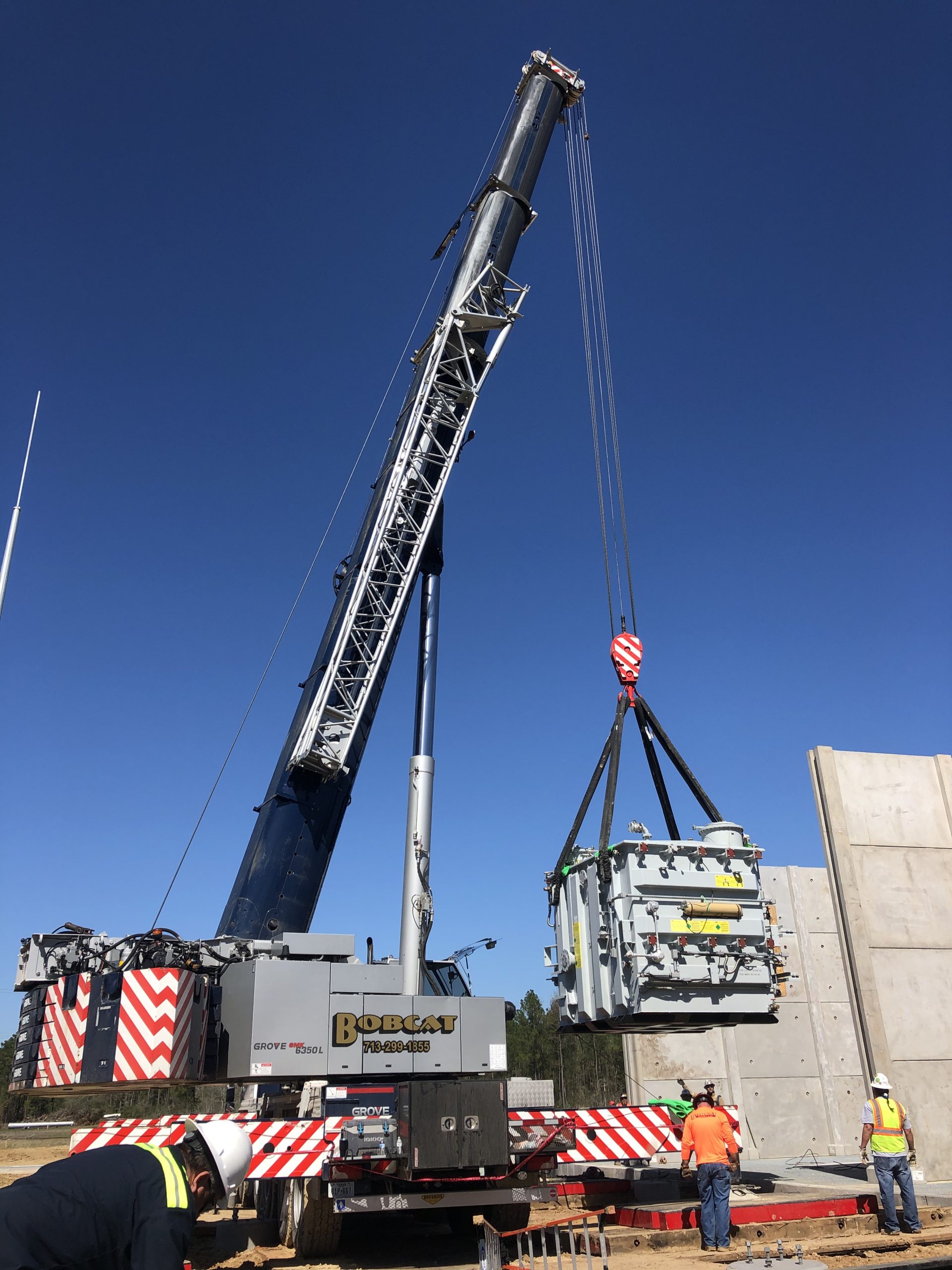 Crane lifting